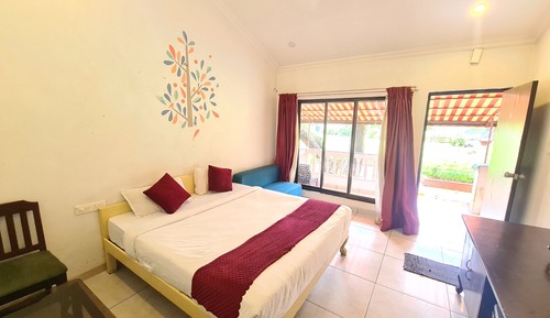 Habitación Deluxe doble, 1 cama de matrimonio grande, vistas al jardín