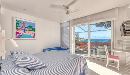 Habitación doble superior, bañera de hidromasaje, vistas al mar