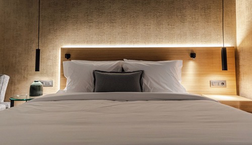 Habitación Confort con 1 cama doble o 2 individuales