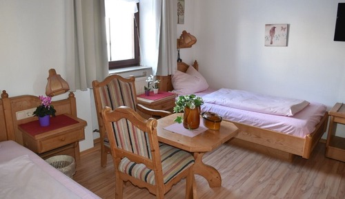 Habitación estándar con 2 camas individuales