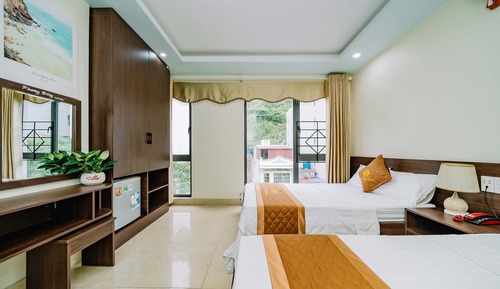 Habitación triple Deluxe, vistas a la montaña