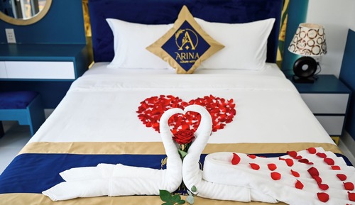 Habitación junior doble, 1 cama de matrimonio, balcón, vistas a la ciudad