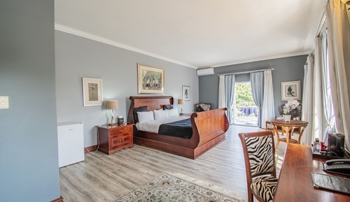 Habitación Premium con 1 cama doble o 2 individuales