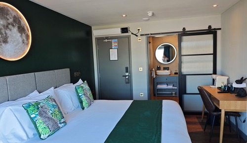 Habitación Deluxe, 1 cama de matrimonio grande, vistas al puerto