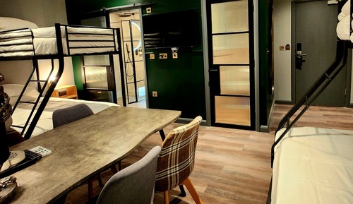 Habitación Confort, varias camas