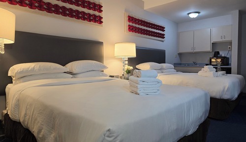 Habitación estándar, 2 camas de matrimonio, barras de apoyo en la ducha, no fumadores