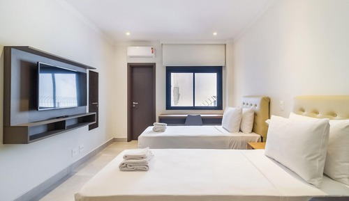 Estudio City (438866)