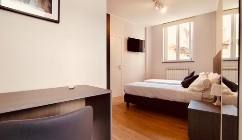 Habitación estándar con 1 cama doble o 2 individuales