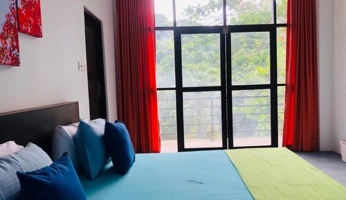 Habitación triple estándar, vistas a la montaña