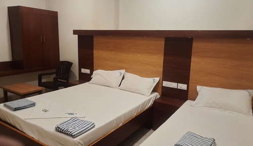 Habitación triple básica