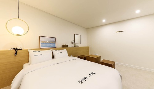 Habitación Deluxe doble, 1 cama doble, no fumadores, vistas a la ciudad