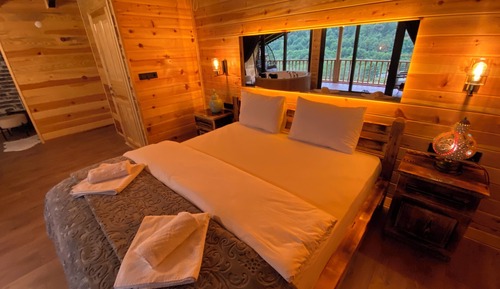 Loft Deluxe