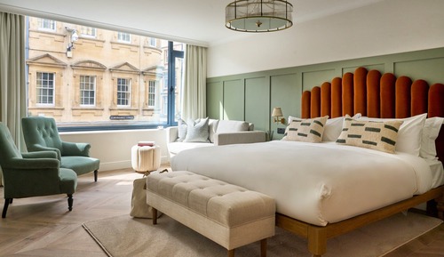Suite junior (Cornmarket St)
