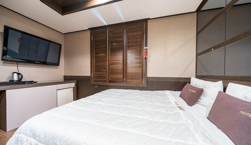Habitación estándar doble, 1 habitación, no fumadores, vistas a la ciudad