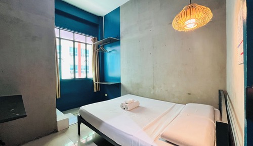 Habitación económica doble, 1 cama doble, baño privado