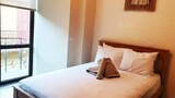 Deluxe Condo, 4 Bedrooms