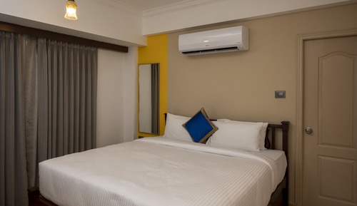 Executive Suite (One Bedroom Apartment)