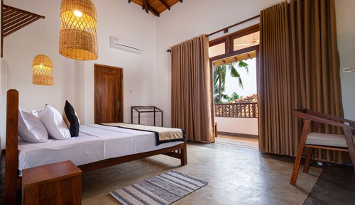 Habitación estándar con 1 cama doble o 2 individuales