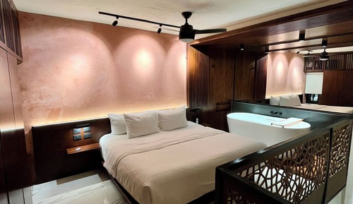Romantic Room, 1 Bedroom, Pool View, Ground Floor