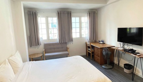 Estudio estándar, 1 cama de matrimonio grande, no fumadores, bañera