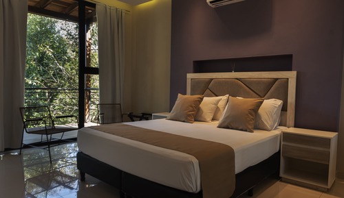 Habitación estándar con 1 cama doble o 2 individuales