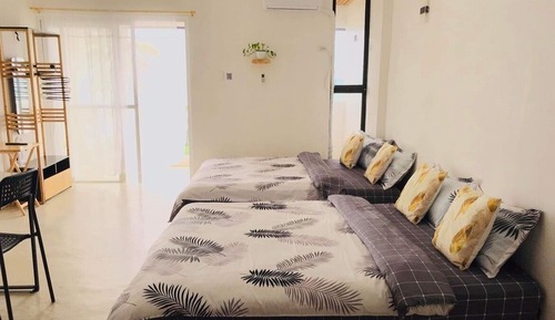 Habitación cuádruple Confort, 2 camas de matrimonio, vistas al mar, frente al mar
