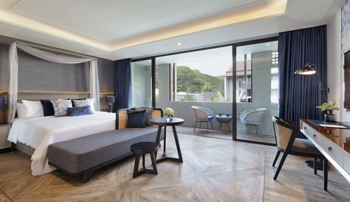 Habitación doble superior, 1 cama de matrimonio grande, balcón, vistas a la piscina