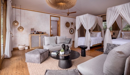 Suite Deluxe, 2 camas de matrimonio, no fumadores, vistas al río (Patio)
