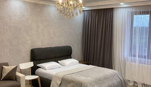 Habitación familiar, 1 cama de matrimonio grande con sofá cama
