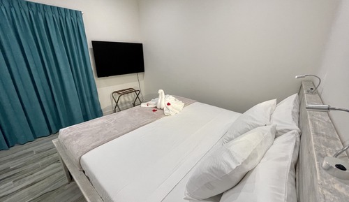 Apartamento Deluxe, vistas parciales al mar