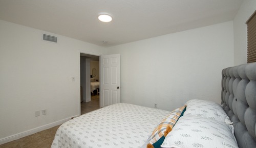 Apartamento, 3 habitaciones, 2 baños, planta baja