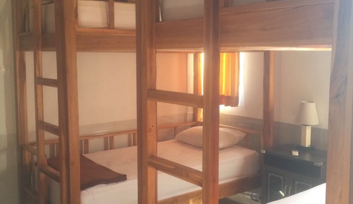 Dormitorio compartido estándar