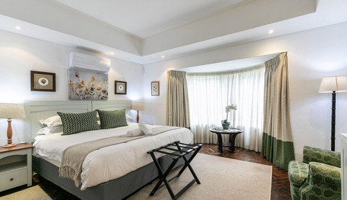 Habitación Business con 1 cama doble o 2 individuales