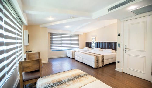 Habitación cuádruple Confort