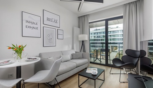 Apartment, 1 Bedroom, Balcony, Beachside