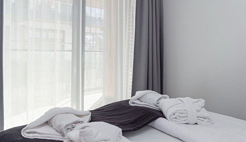 Apartamento Deluxe, 1 habitación, balcón, vistas a la piscina
