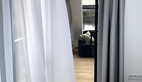 Ático, 2 habitaciones, vistas a la montaña, en una planta alta