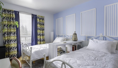 Habitación básica con 1 cama doble o 2 individuales