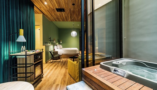 Suite estudio Grand, 1 cama de matrimonio grande, bañera de hidromasaje