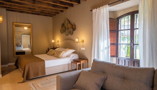 Suite, 1 cama de matrimonio grande, terraza, vistas al jardín