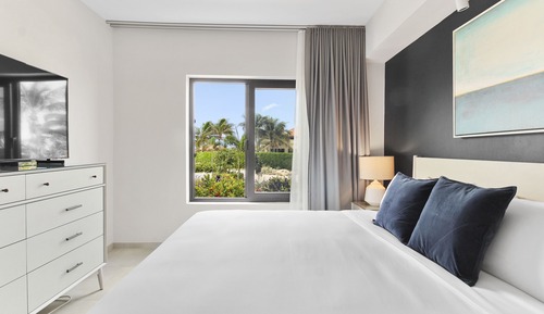 Apartamento de lujo, 1 habitación, vistas al jardín, planta baja