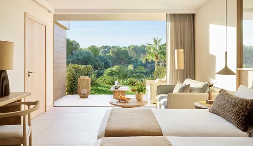 Habitación familiar, vistas al jardín