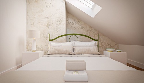 Twin Attic Room