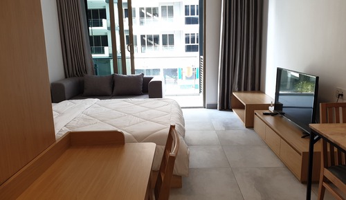 Estudio básico, 1 cama de matrimonio