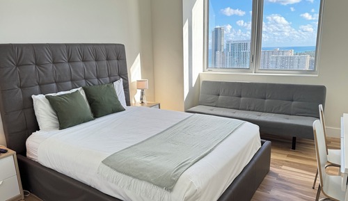 Apartamento Elite, 3 habitaciones, vistas al mar