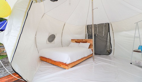 Tienda panorámica (Tenda Kotak)