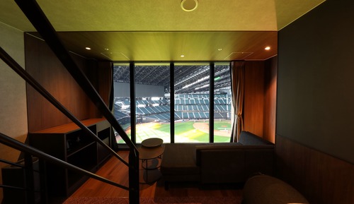 Loft familiar, vistas al patio, en una planta alta
