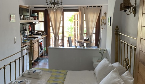 Estudio Confort, 1 cama de matrimonio con sofá cama, vistas al jardín, frente a la playa