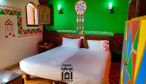 Habitación básica con 1 cama doble o 2 individuales