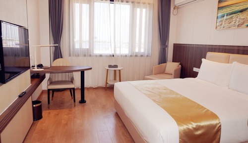 Habitación individual superior, 1 cama de matrimonio grande, vistas al mar